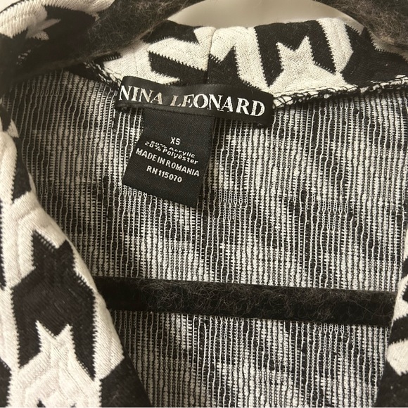 New Nina Leonard Black and White Houndstooth Blazer - Picture 8 of 9